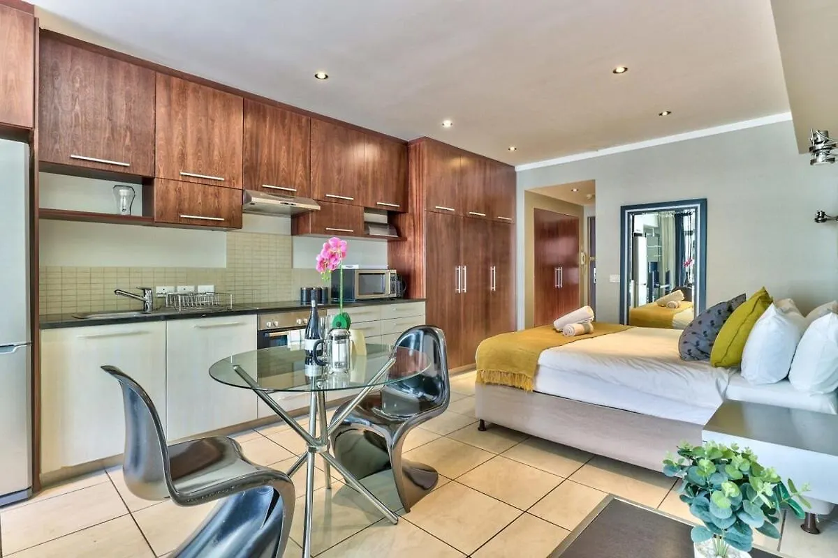 Apartment Cosy Studio In The Cbd Close To V&A W Pool&Parking Kapstadt